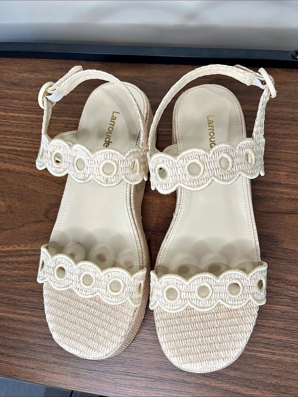 Larroude Florence Broderie Wedge Platform Ankle Strap Sandals in Cream US 9